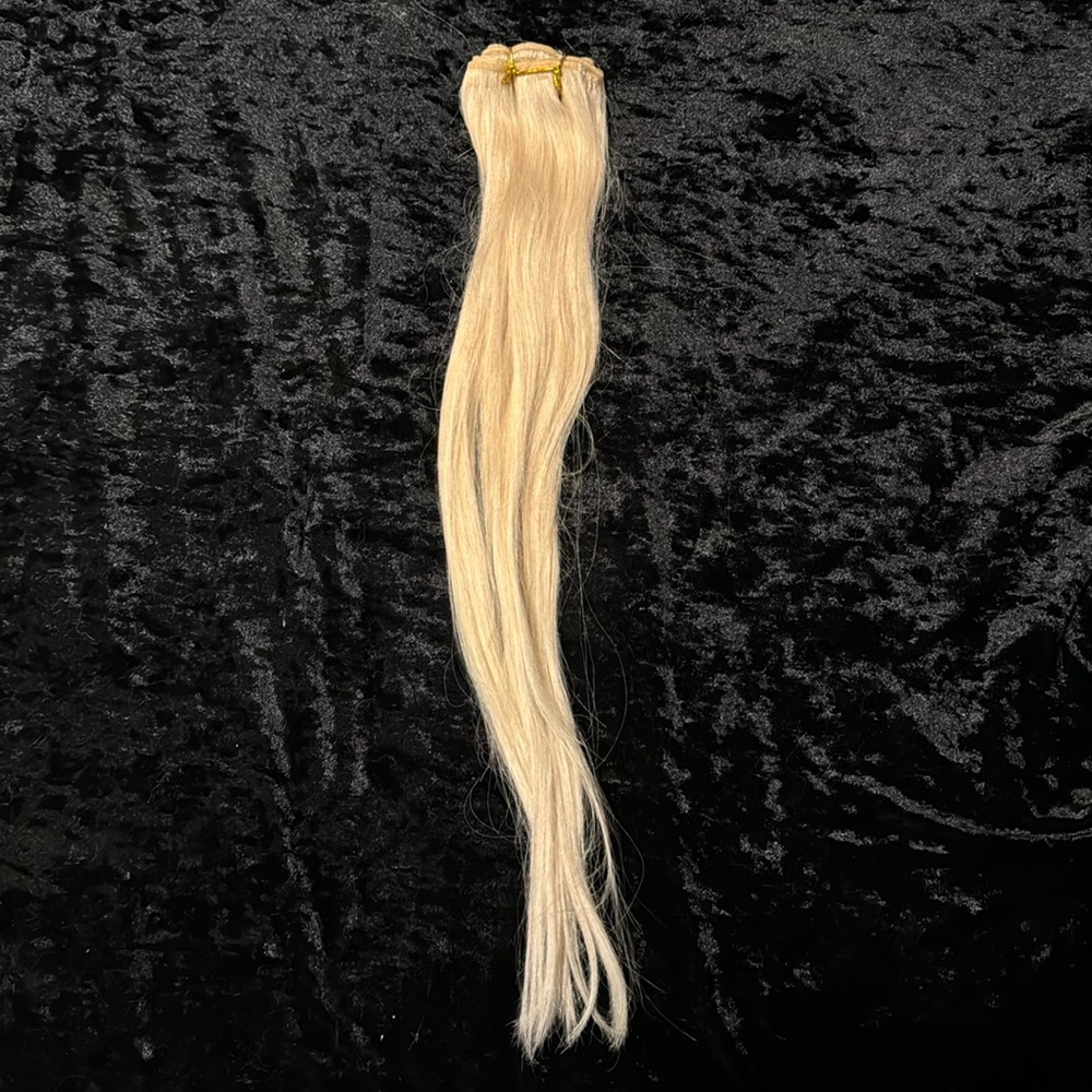 Blonde hair extensions, real human hair, never used 20”